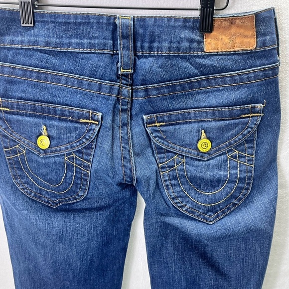 True Religion Straight Leg Flap Pocket Jeans Womens 27 waist Medium wash 1822 - Picture 12 of 13